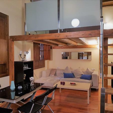 Feria Palace Apartment Sevilla Kültér fotó